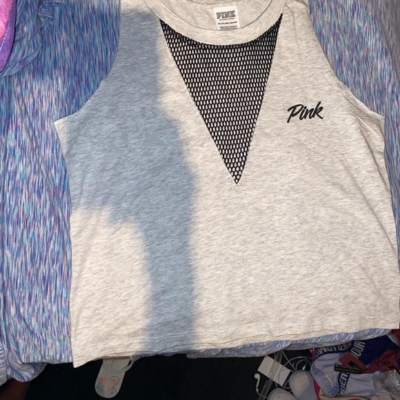 Pink top - Picture 3 of 5